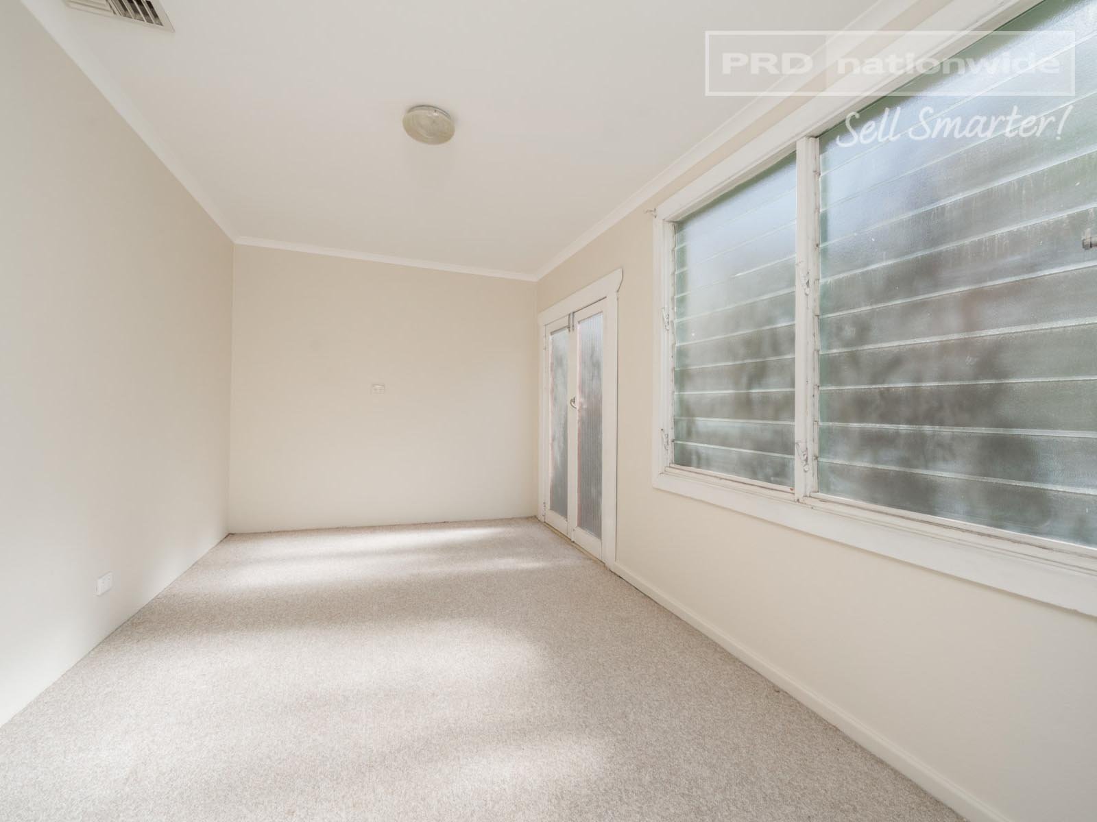 47 Brookong Avenue WAGGA WAGGA 9