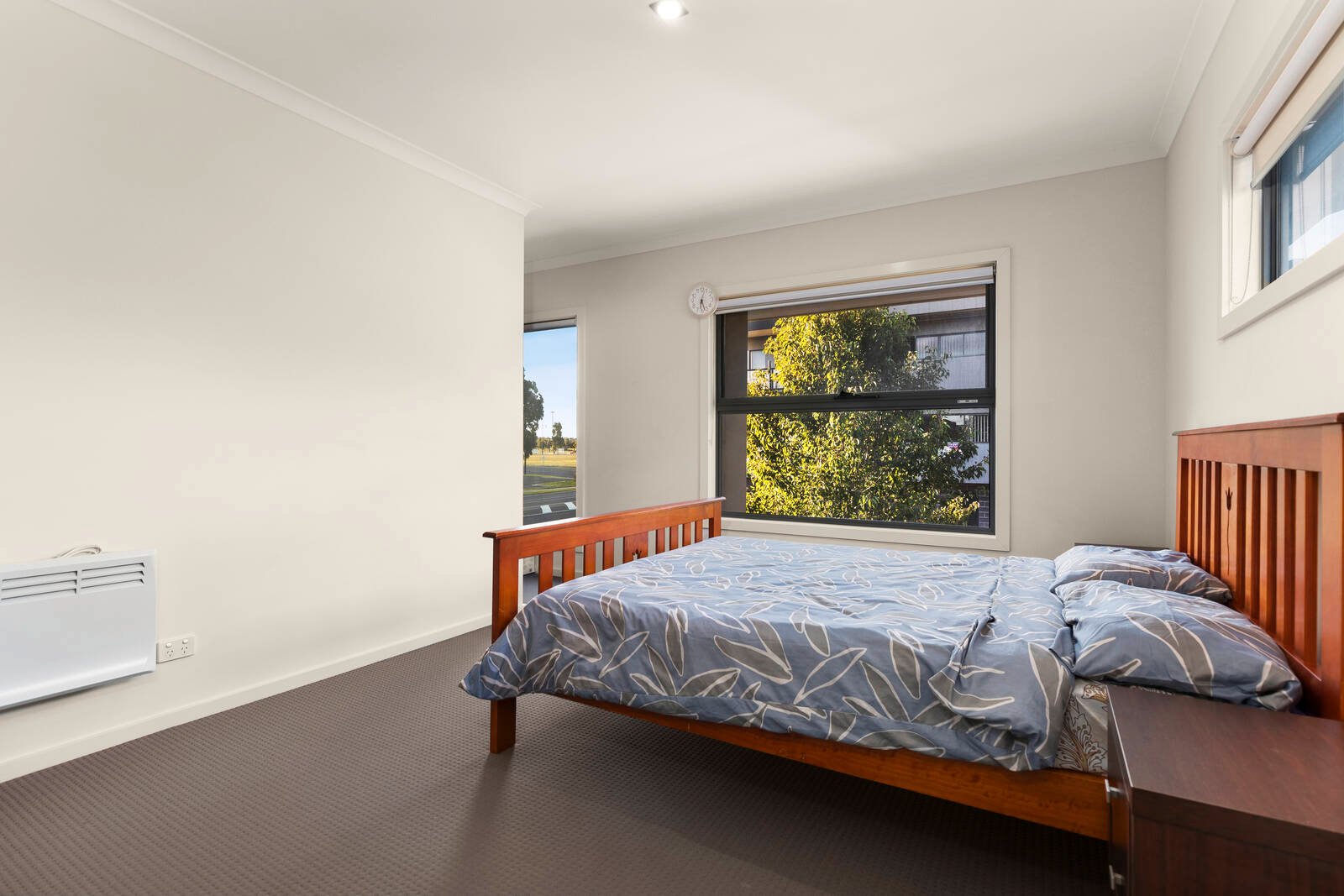 Real Estate and Property in 47 Brunswick Crescent, Craigieburn, VIC