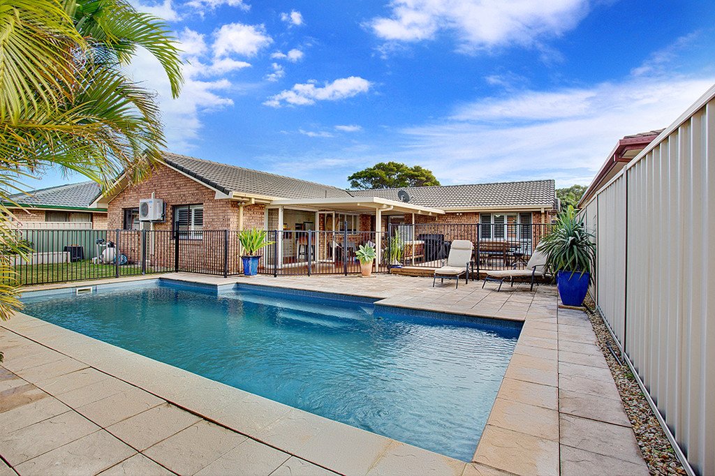 47 Caledonia Close SALAMANDER BAY 4