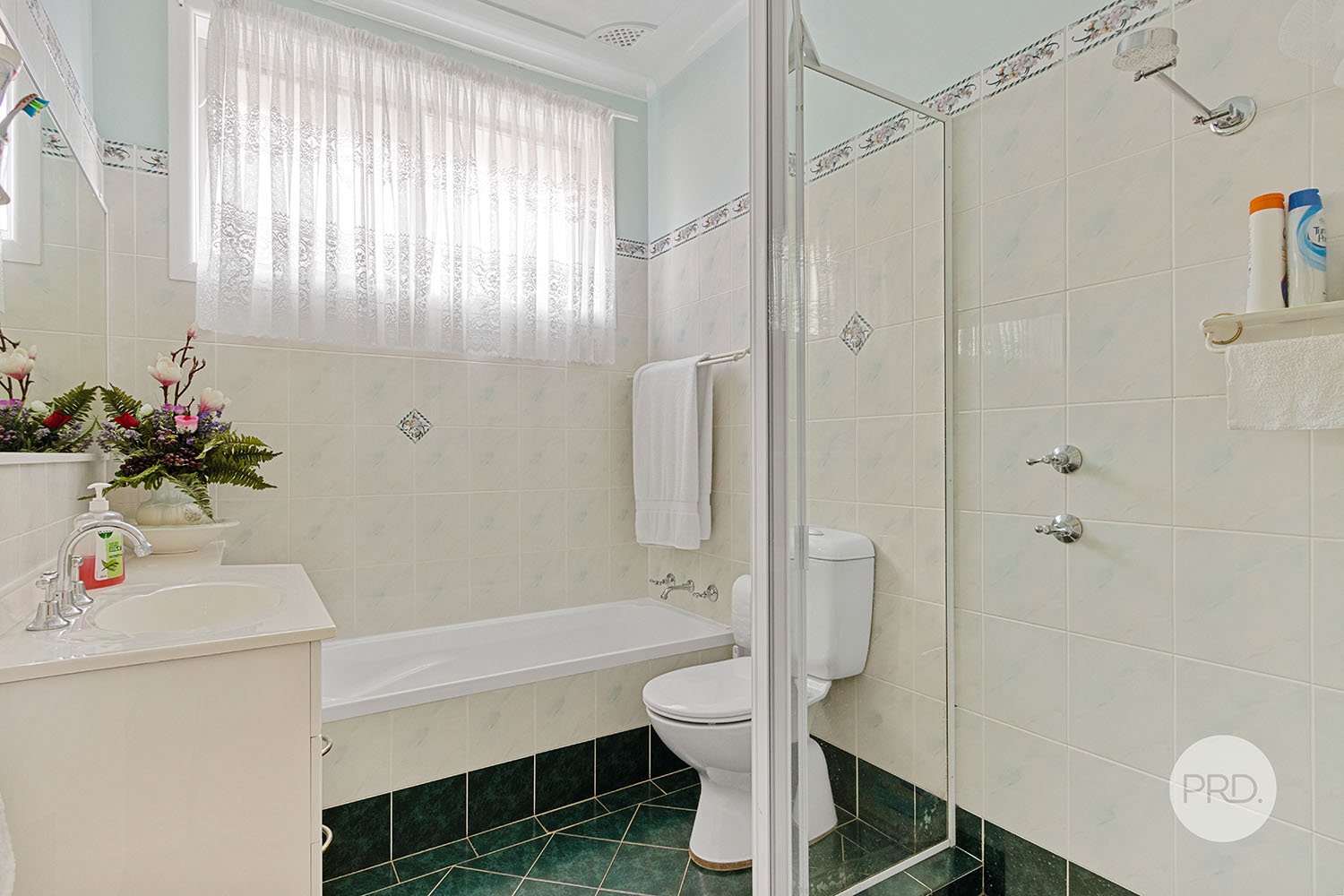 47 Caledonia Crescent PEAKHURST 10