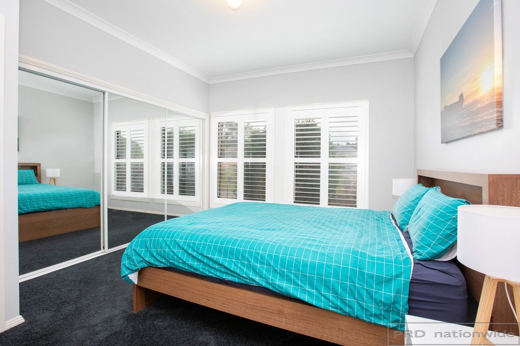 47 Canterbury Drive RAWORTH 8