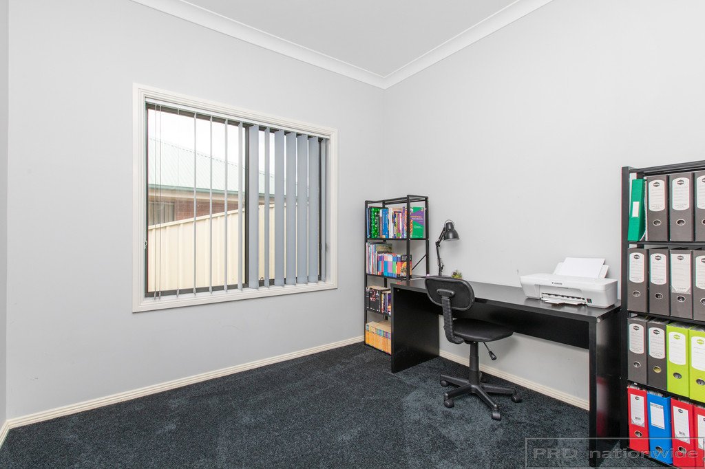 47 Canterbury Drive RAWORTH 12
