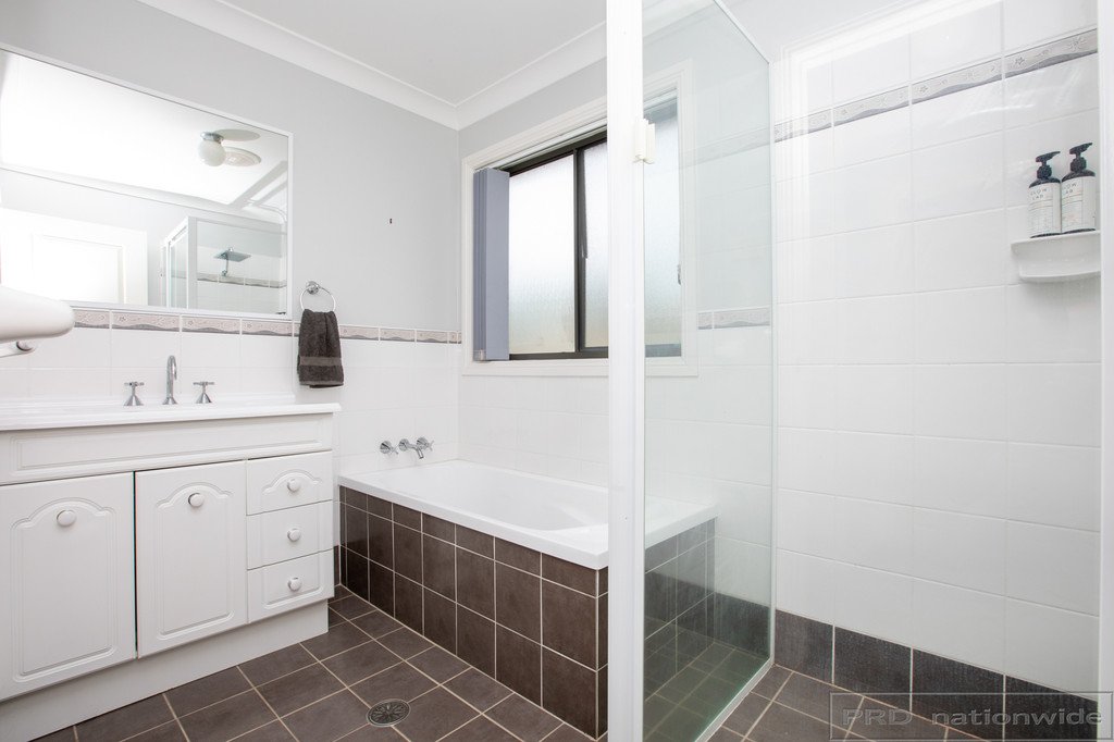 47 Canterbury Drive RAWORTH 13
