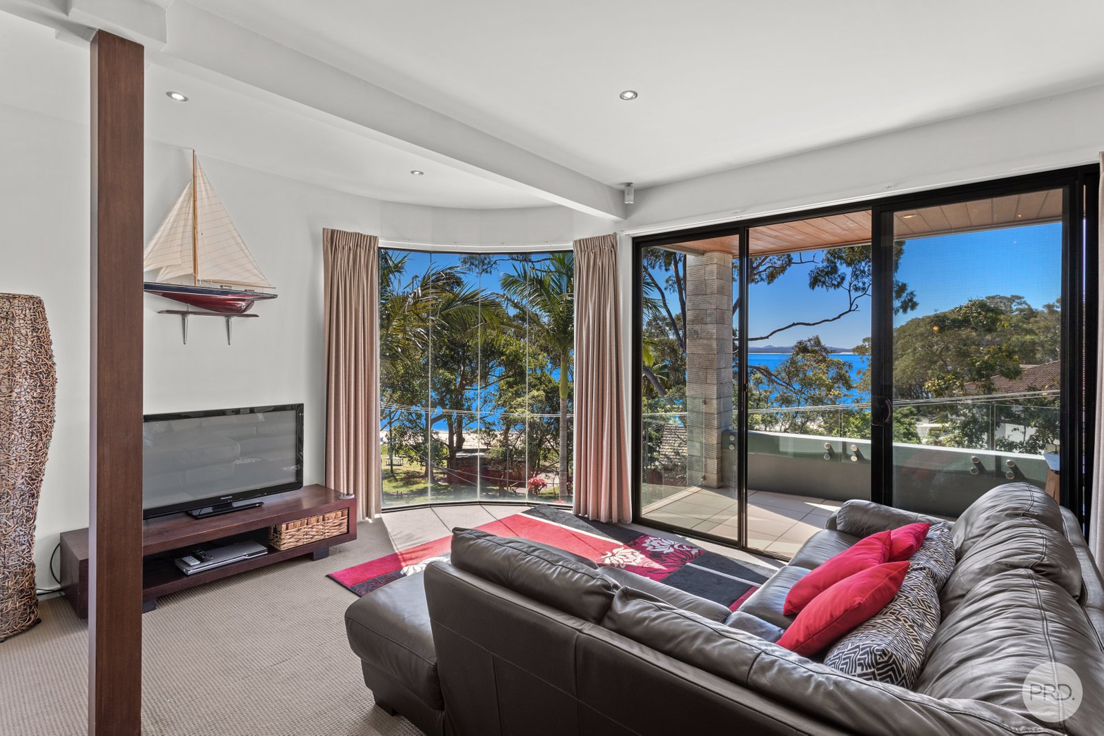 47 Christmas Bush Avenue NELSON BAY 8