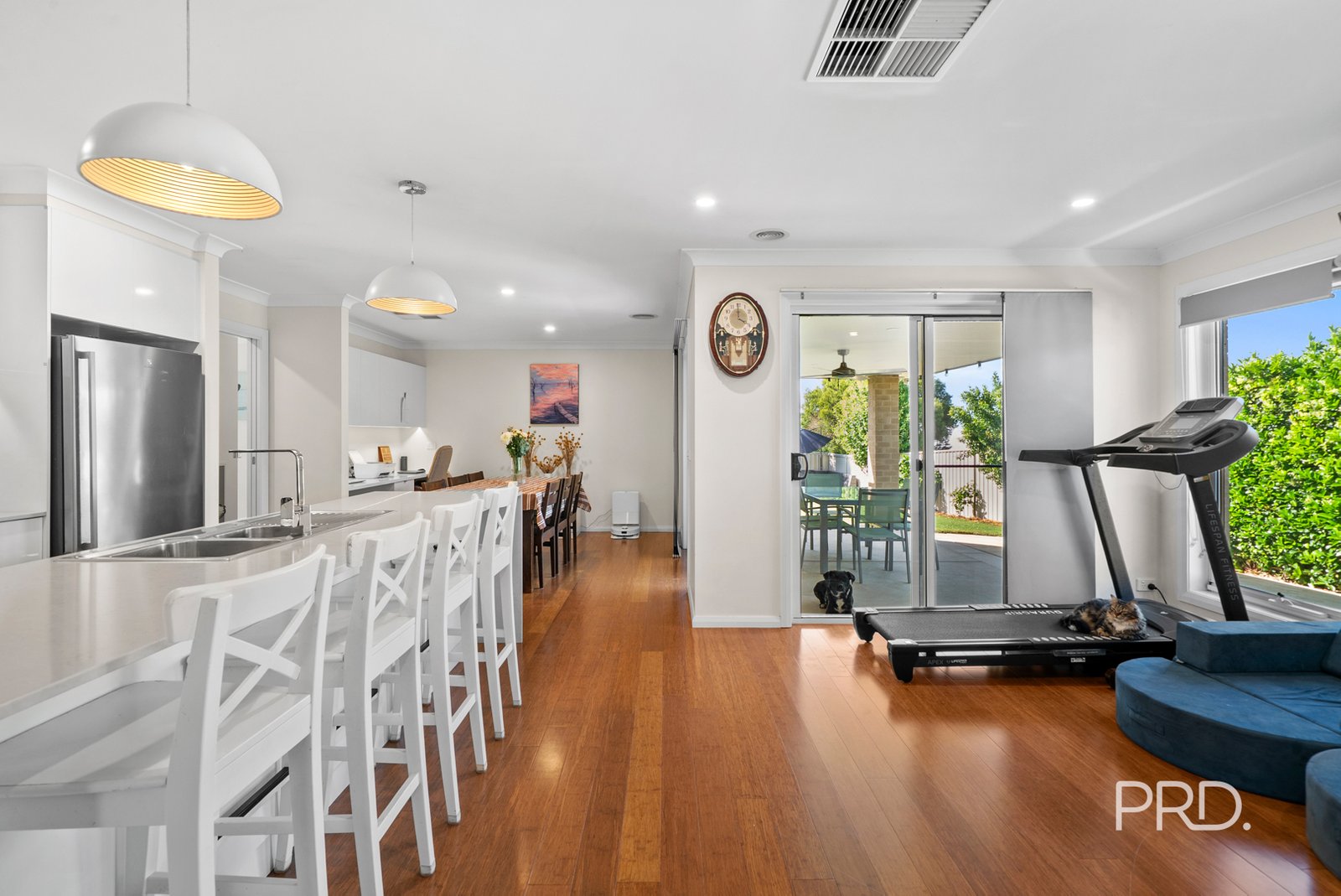 47 Clifton Street BOURKELANDS 9
