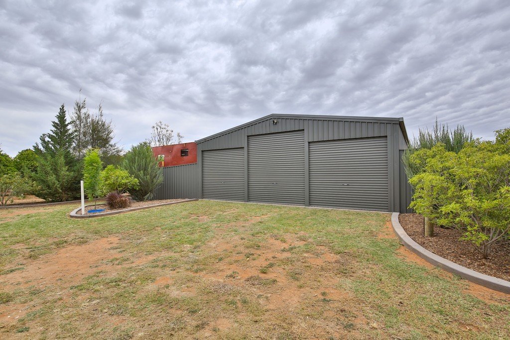 47 Coorong Avenue IRYMPLE 19