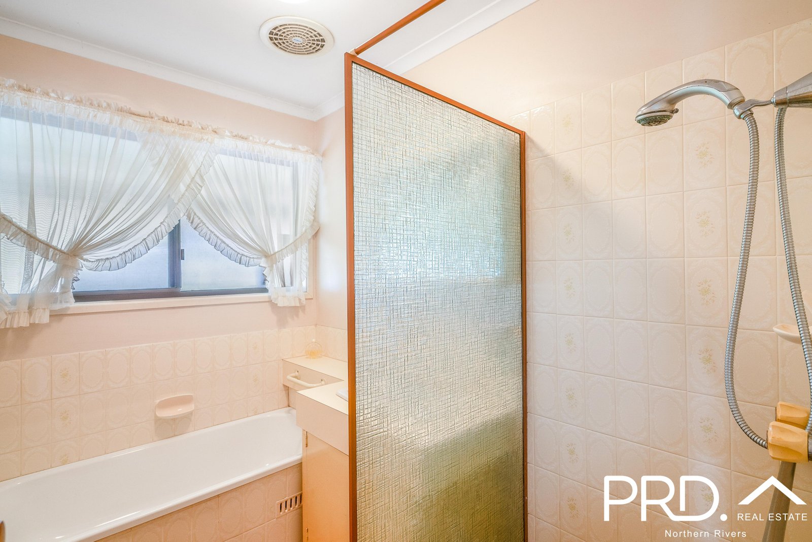 47 Cope Street CASINO 15