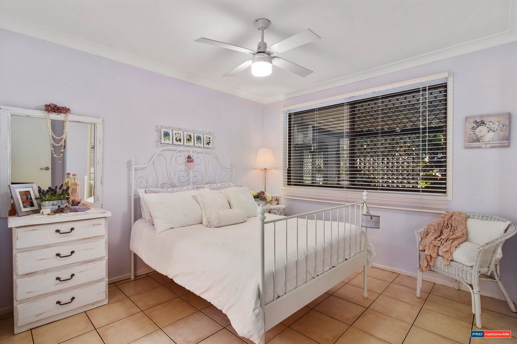 4/7 Cotinga Crescent BURLEIGH WATERS 7