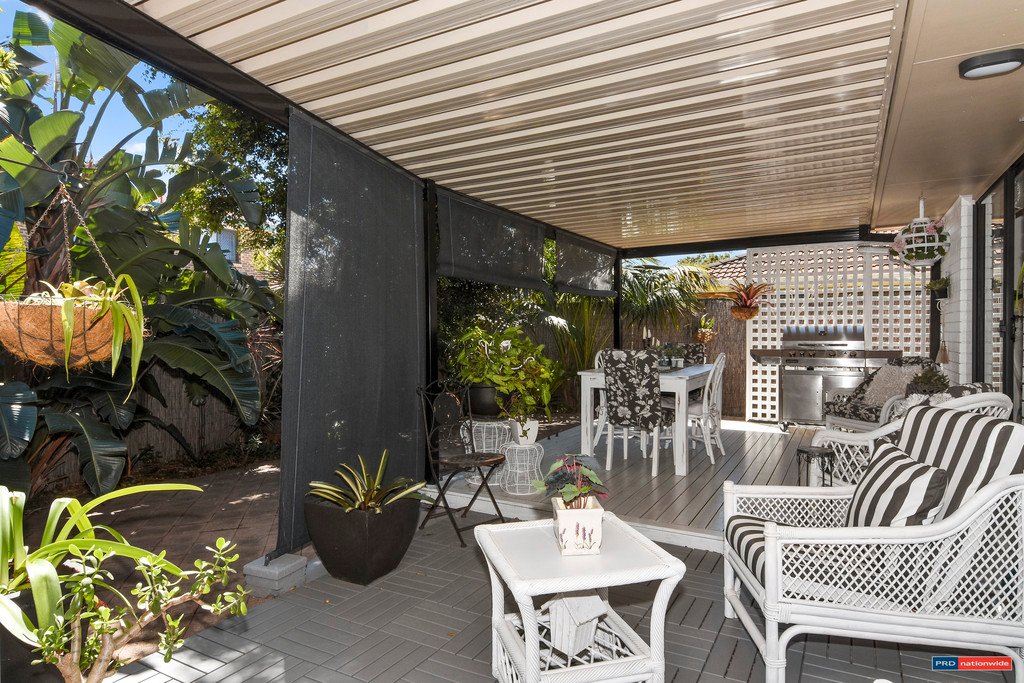 4/7 Cotinga Crescent BURLEIGH WATERS 10