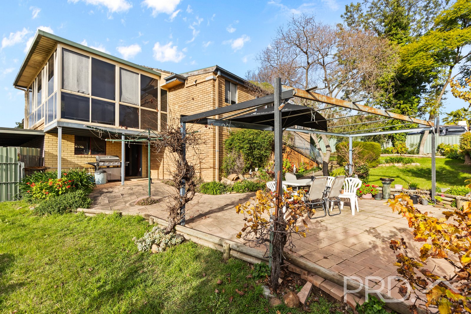 47 Dalhunty Street TUMUT 15