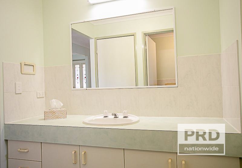 47 Dudley Drive GOONELLABAH 8