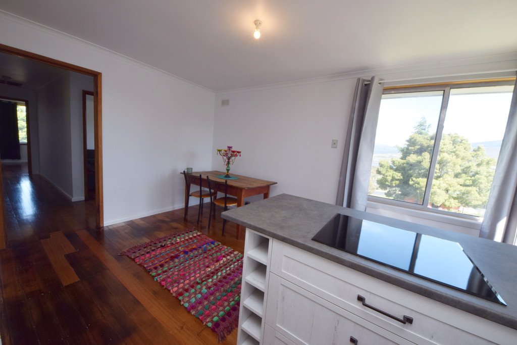 47 Eddington Street BRIDGEWATER 8