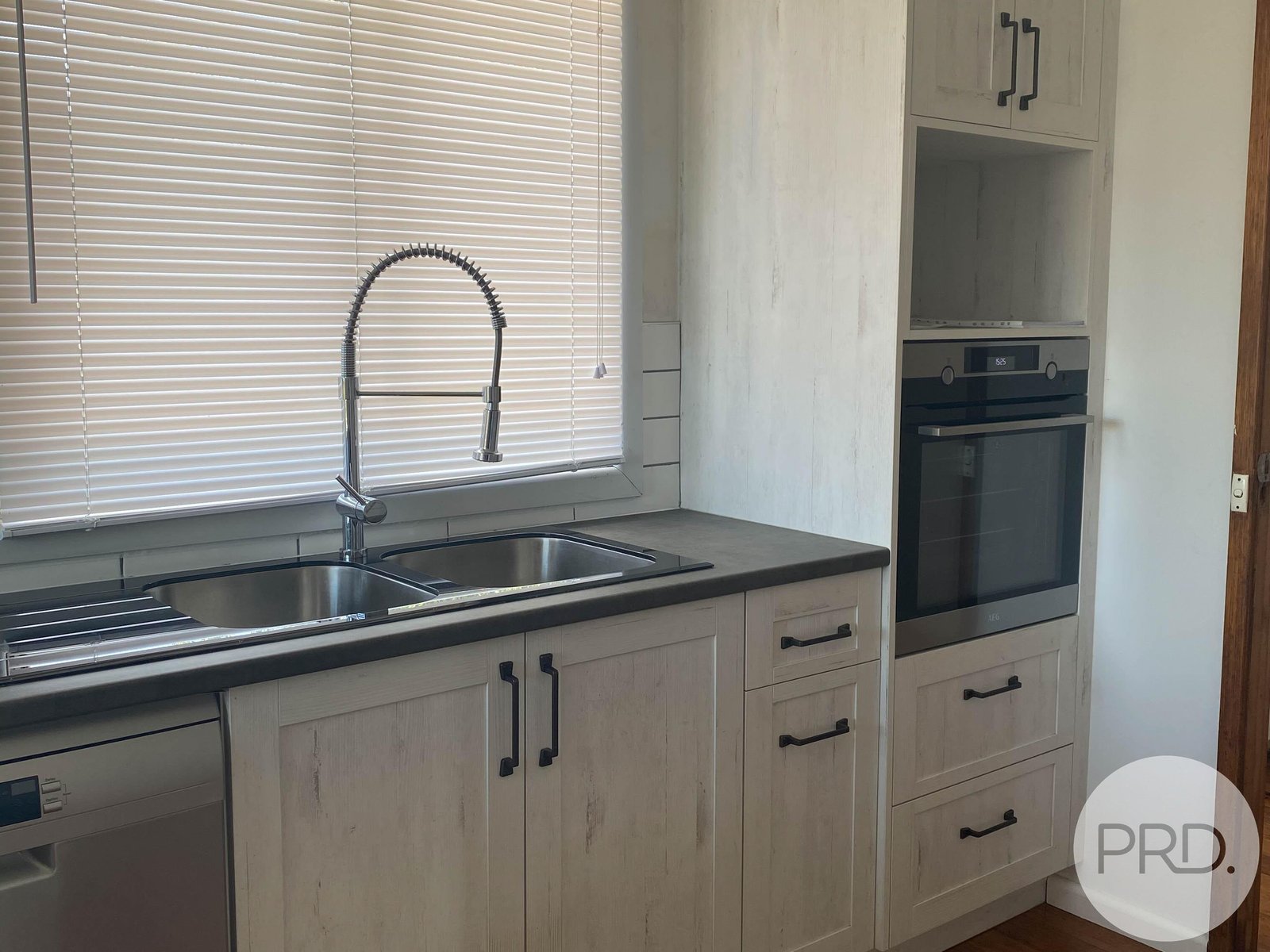 47 Eddington Street BRIDGEWATER 8