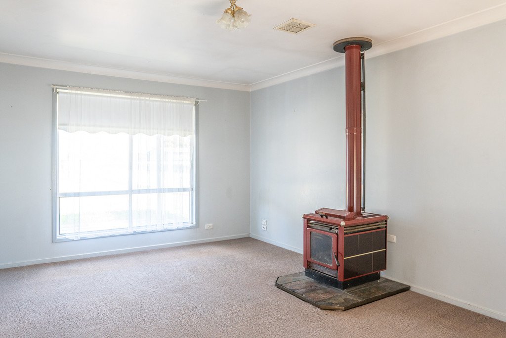 47 Eldershaw Drive FOREST HILL 5