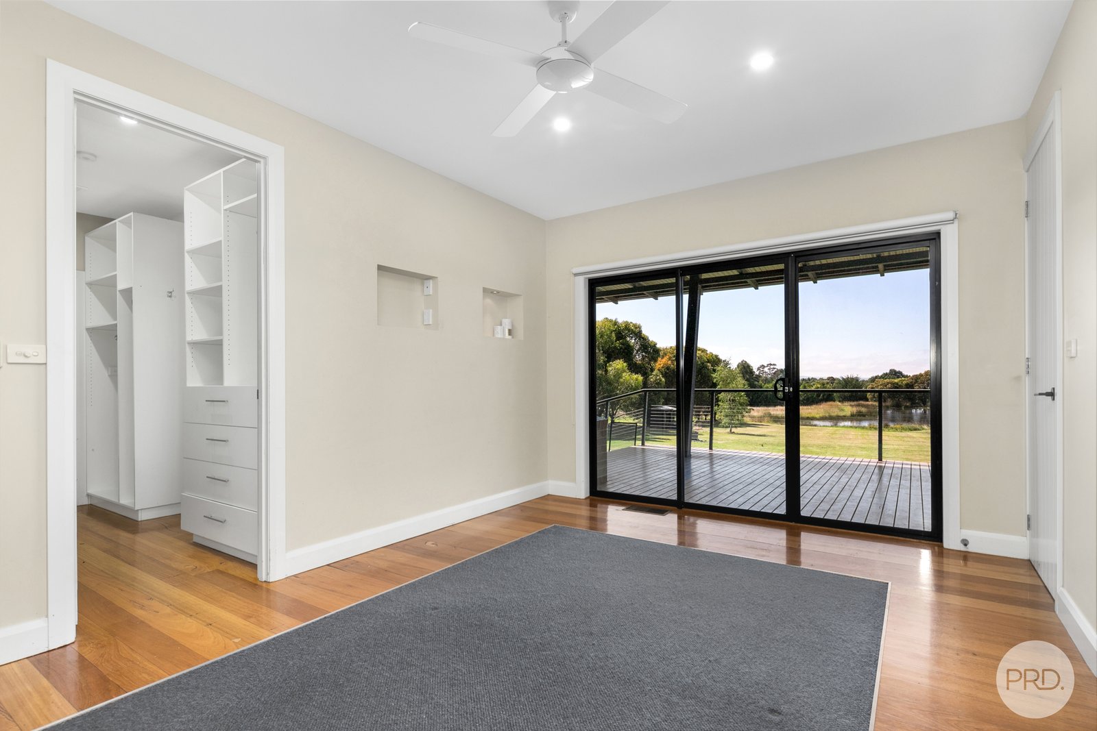 47 Fay Drive WINTER VALLEY 9