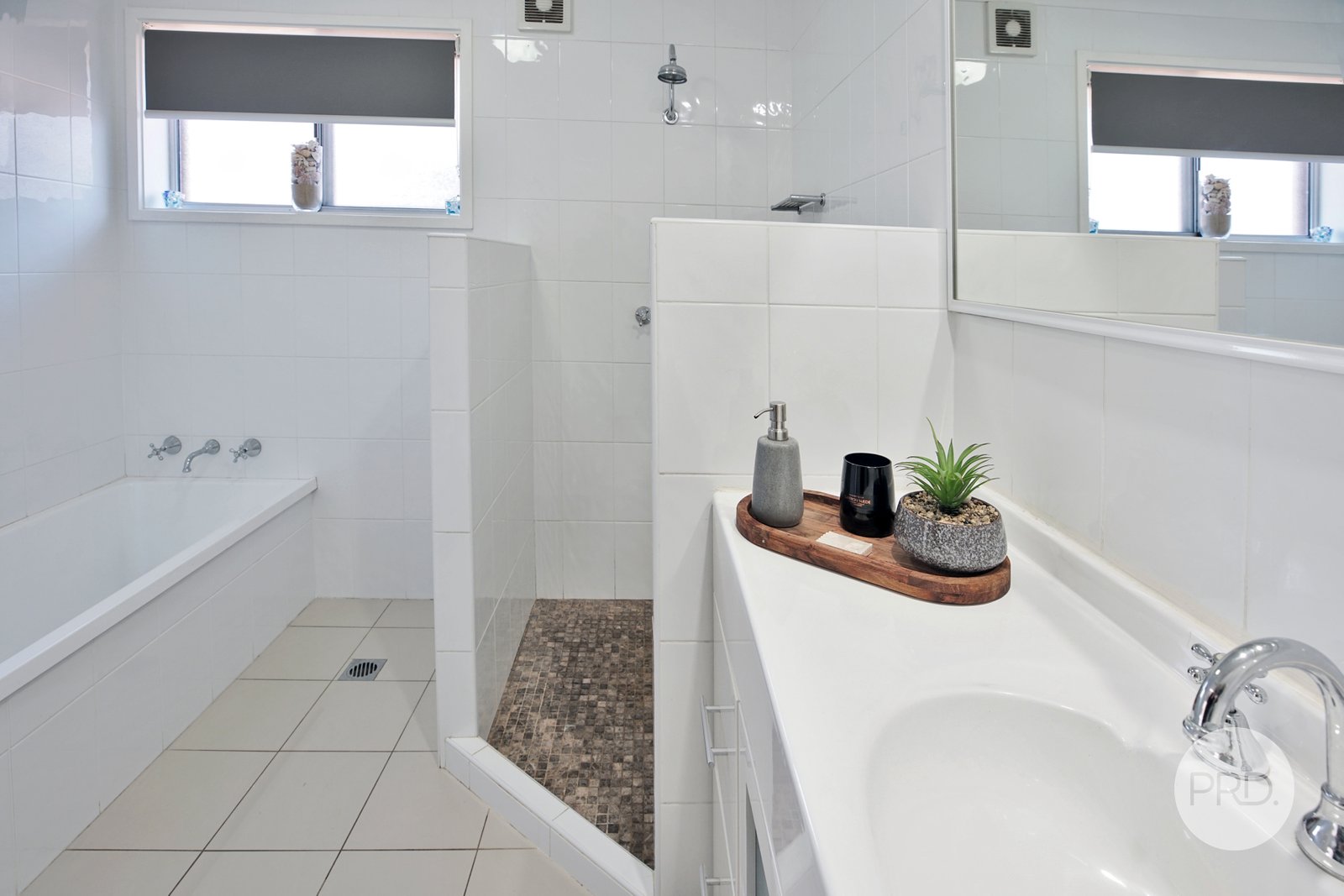 47 Gladswood Avenue SOUTH PENRITH 11