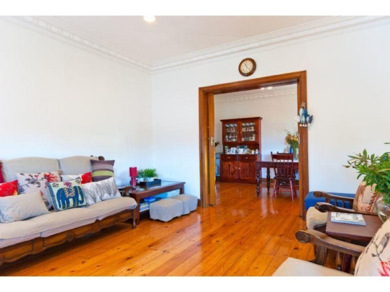 Gallery: 47 Gwelo Street