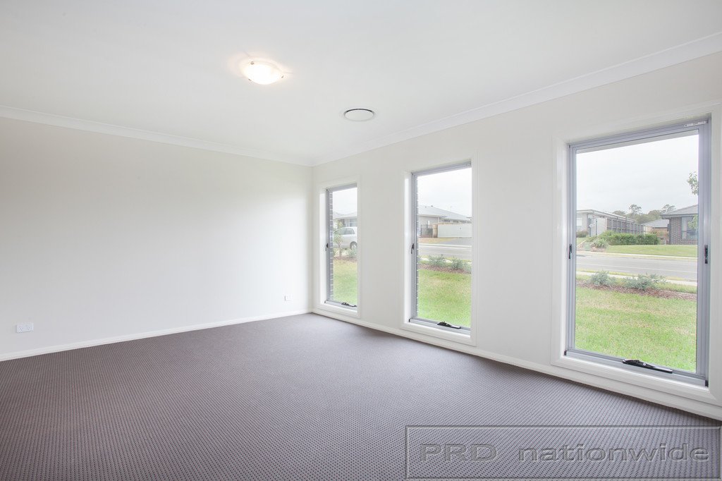 47 Harvest Boulevard CHISHOLM 3