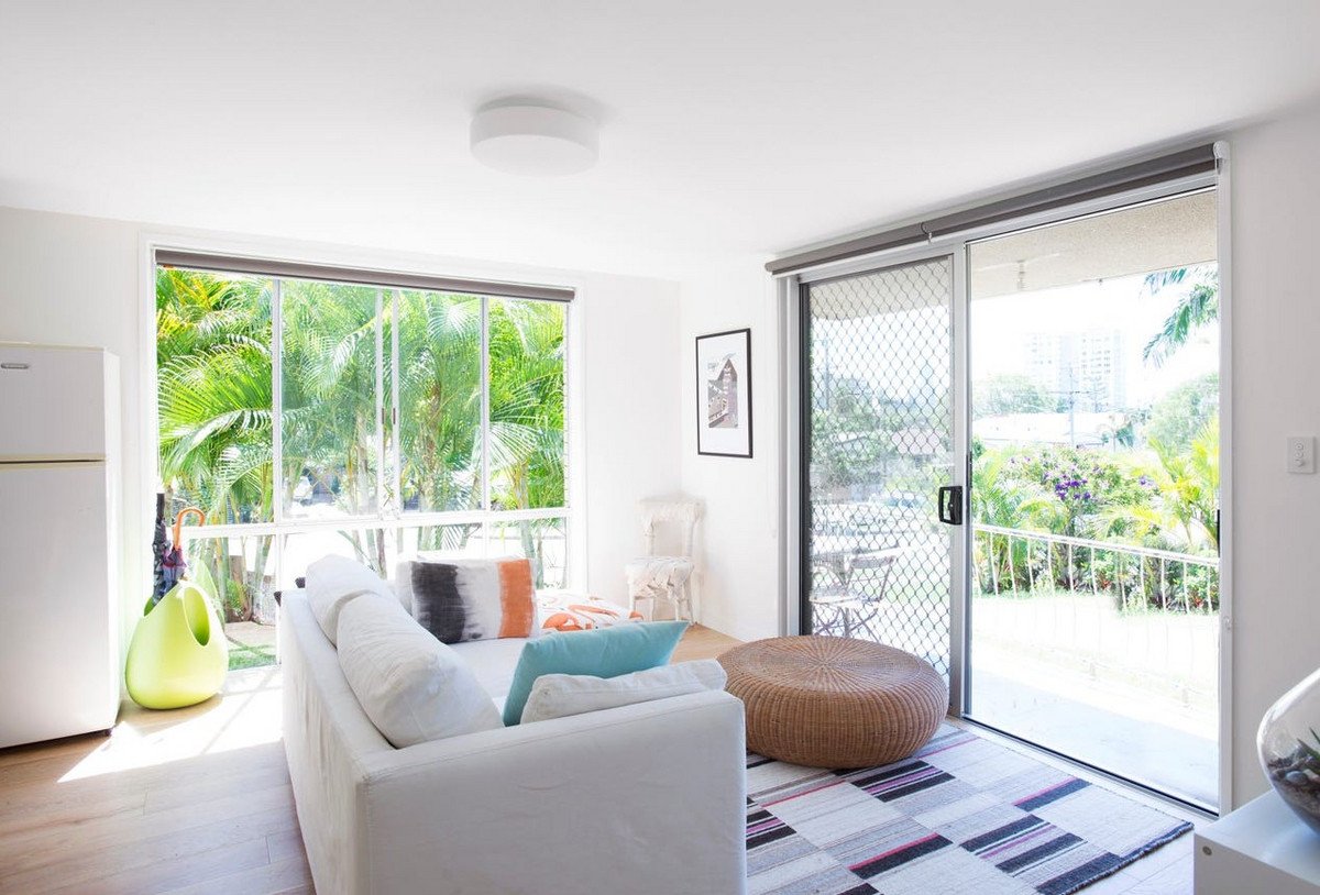4/7 Hayle Street Burleigh Heads 3