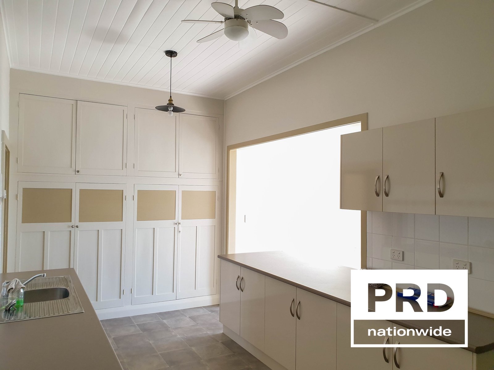 47 Hotham Street CASINO 4