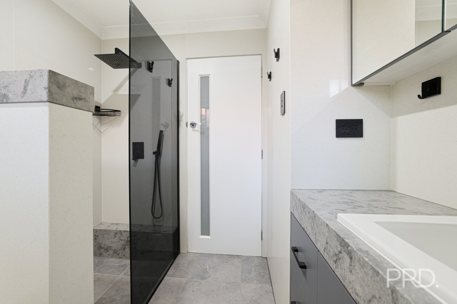 47 Hyman Street TAMWORTH 15