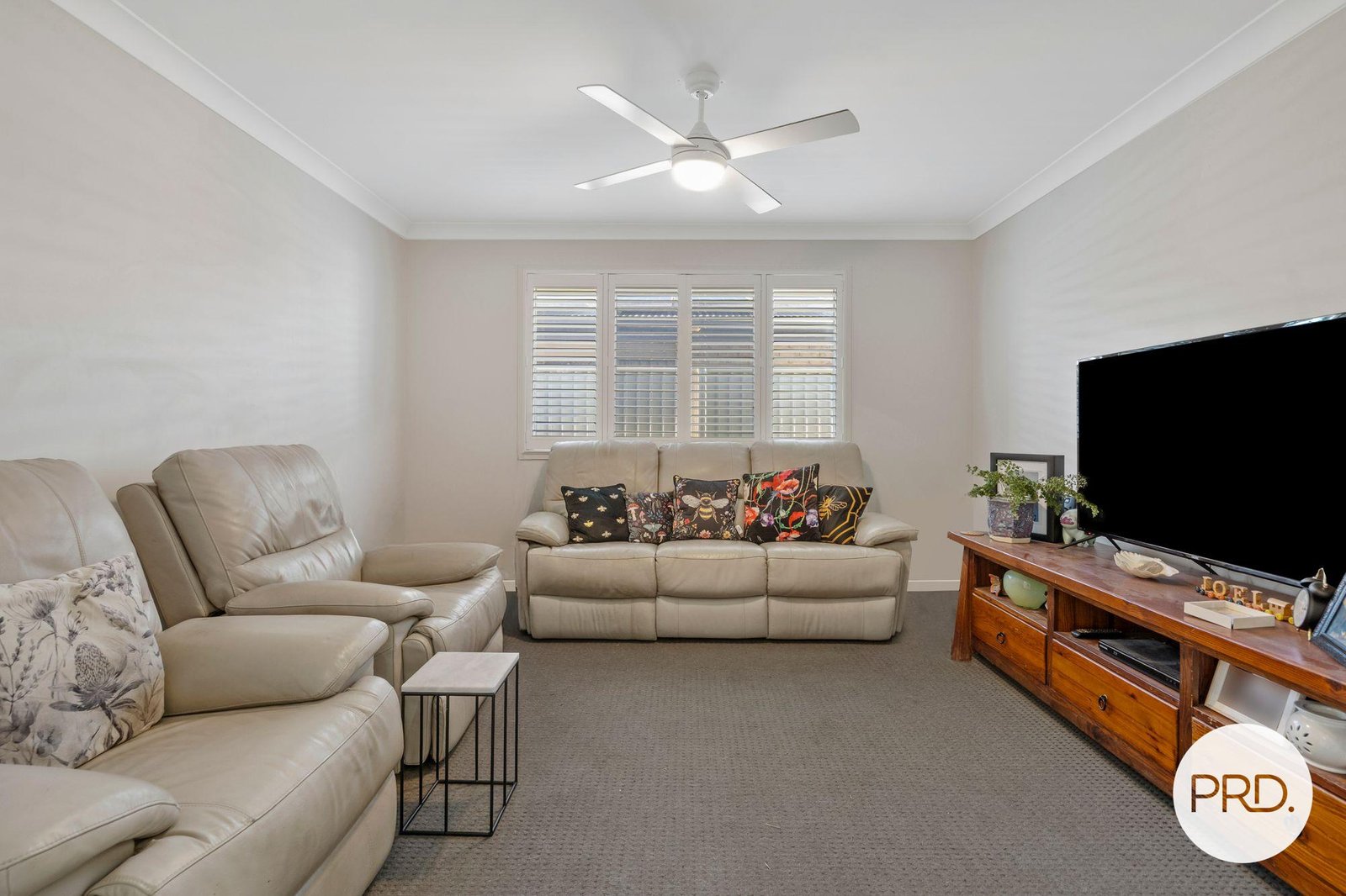 47 LANCASTER Circuit REDLAND BAY 10