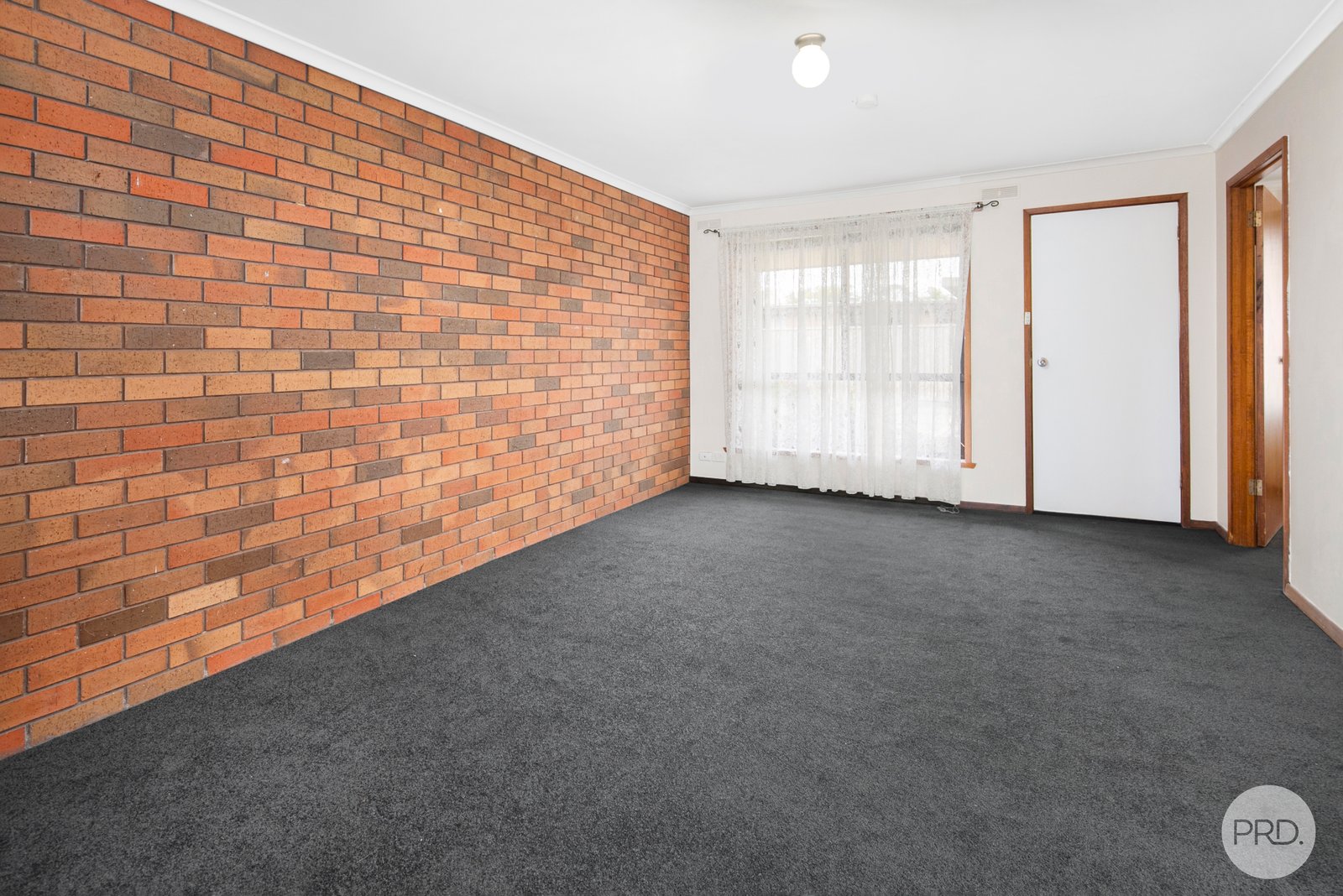 4/7 Leopold Street ALFREDTON 2