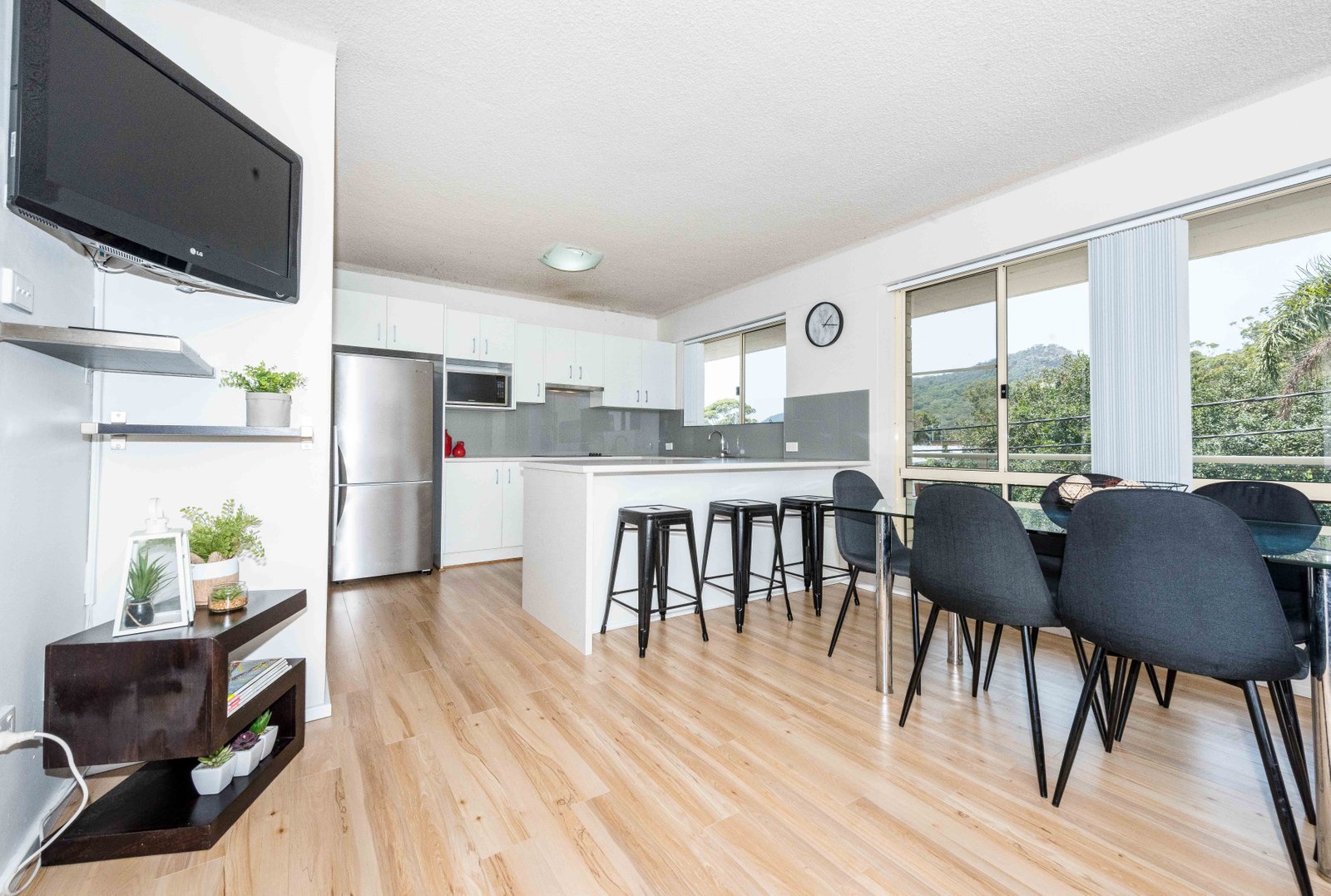 4/7 Lillian Street SHOAL BAY 4
