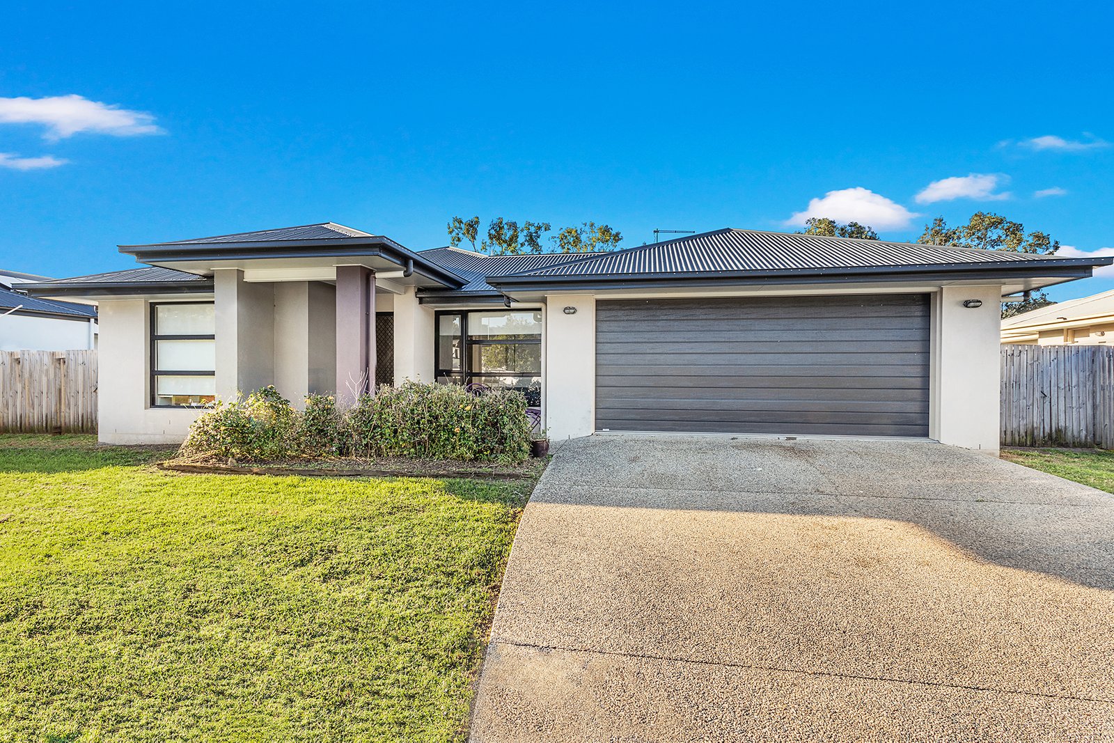 47 Macarthur Drive CANNONVALE 2