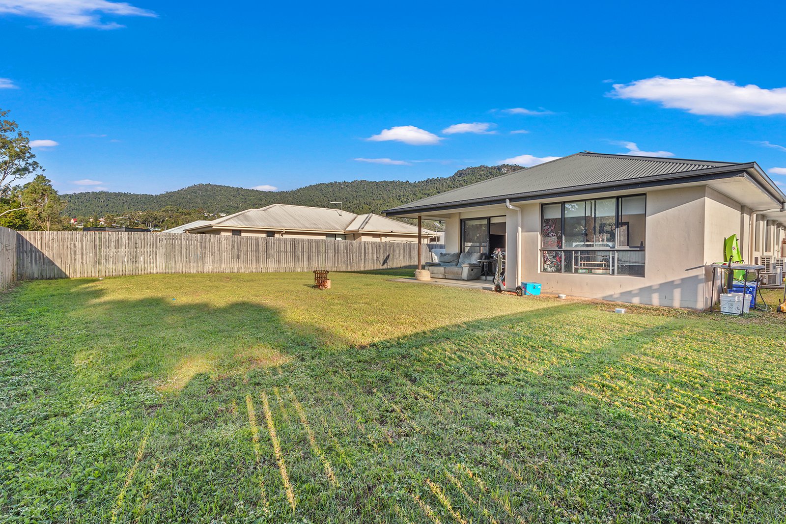 47 Macarthur Drive CANNONVALE 12