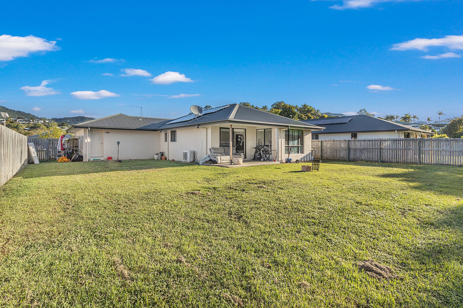 47 Macarthur Drive CANNONVALE 13