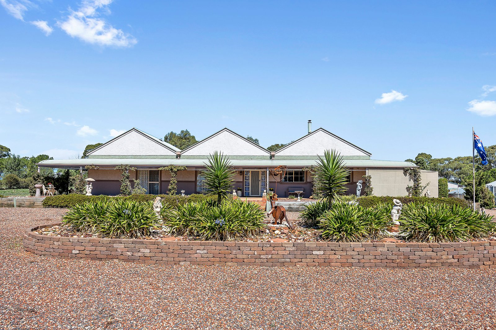 Gallery: 47 McQualters Road