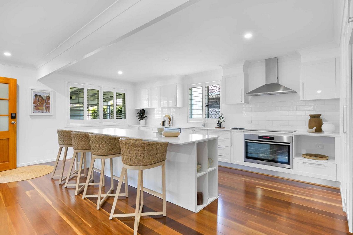 47 Mountain View Avenue Miami 6