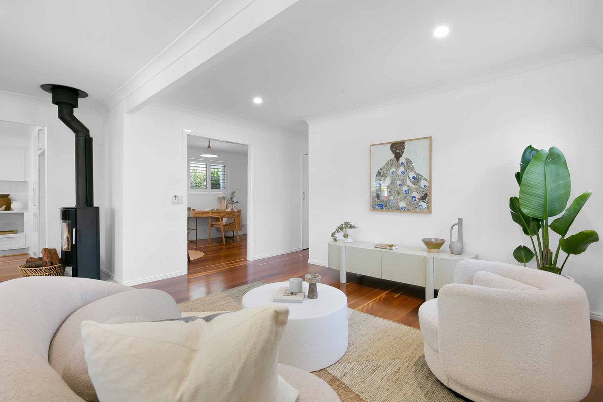 47 Mountain View Avenue Miami 11