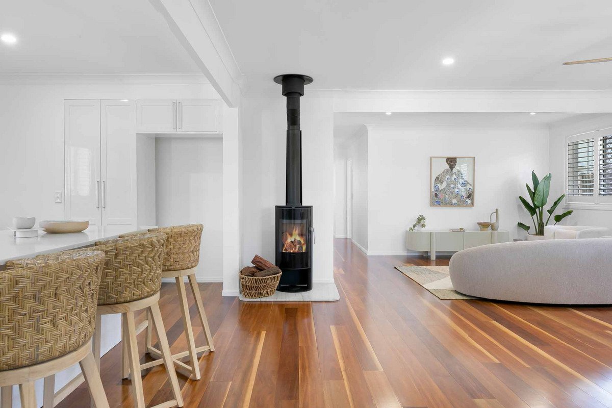 47 Mountain View Avenue Miami 4