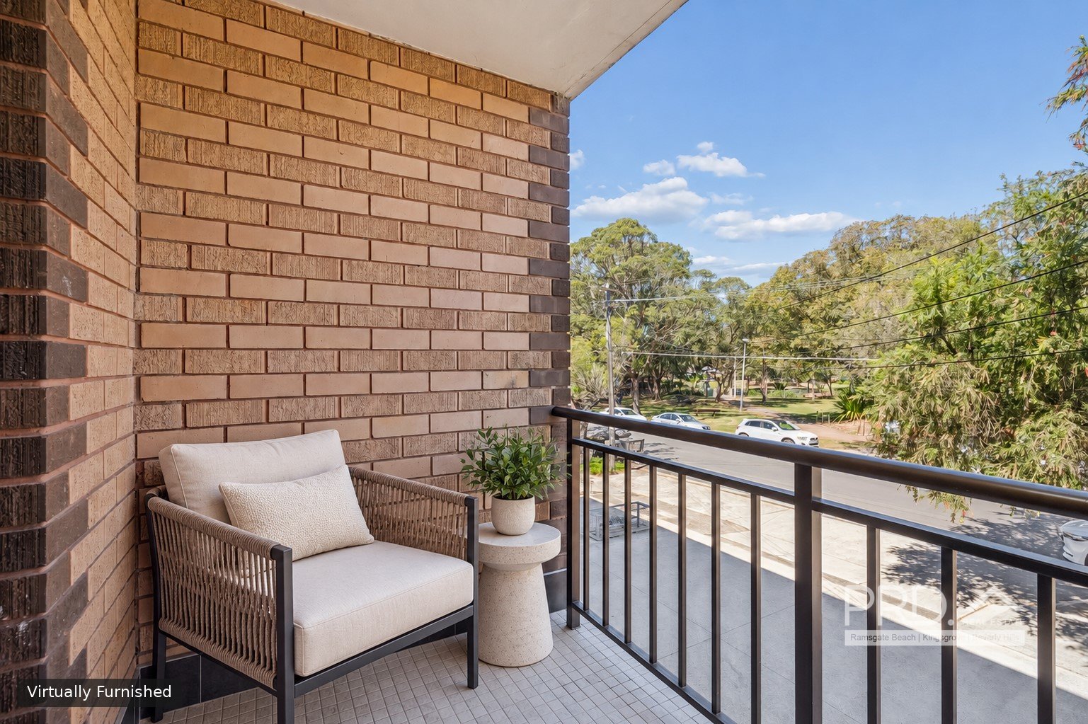 4/7 Myers Street ROSELANDS 3