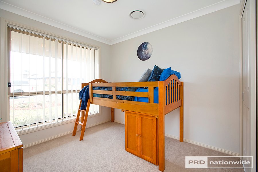47 Nowland Crescent TAMWORTH 20