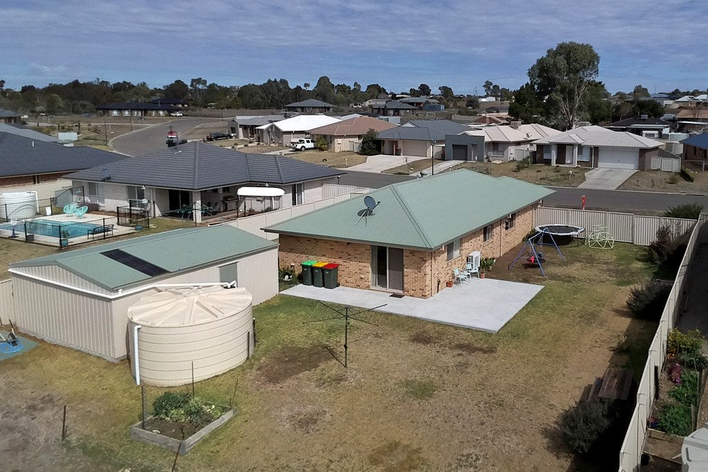 47 Nowland Crescent TAMWORTH 24