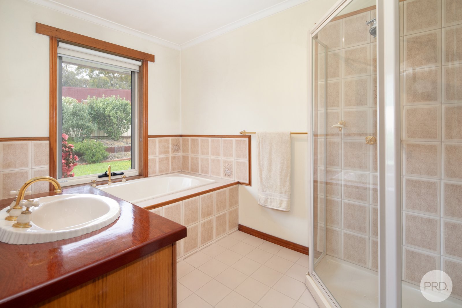 47 Paxton Court TRAWALLA 10