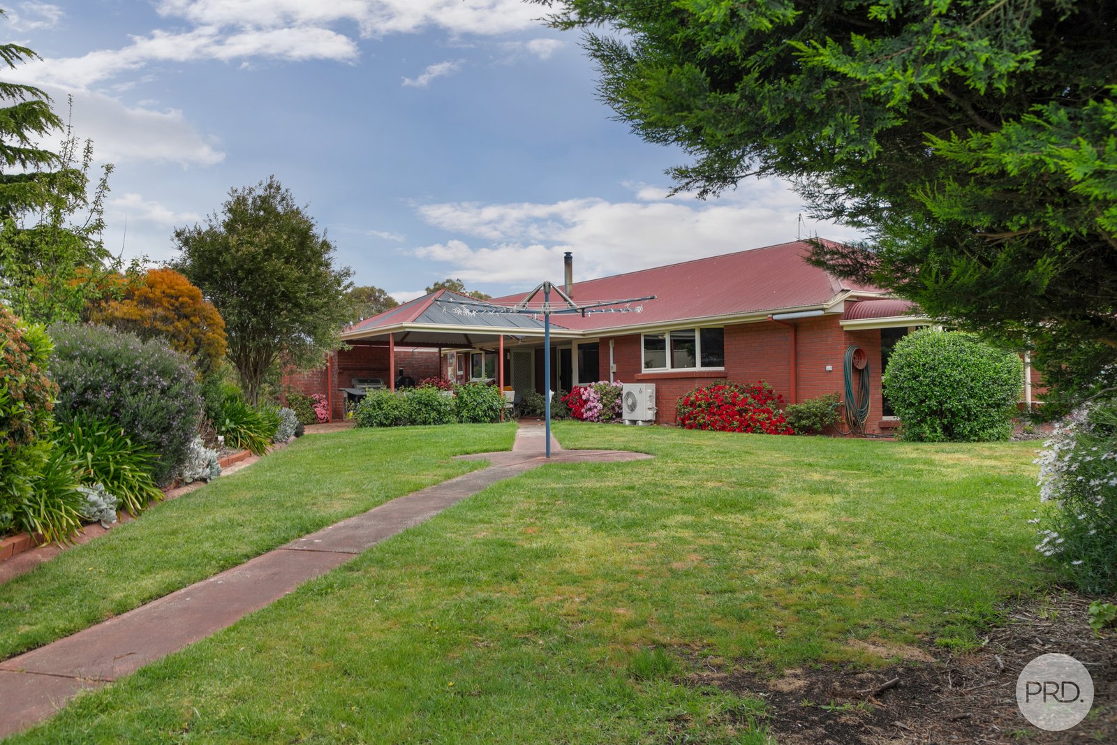 47 Paxton Court TRAWALLA 12