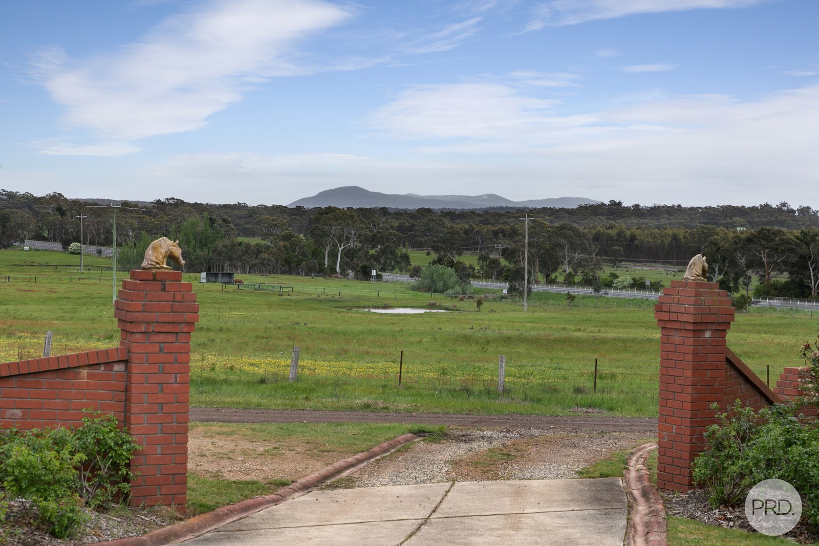 47 Paxton Court TRAWALLA 17