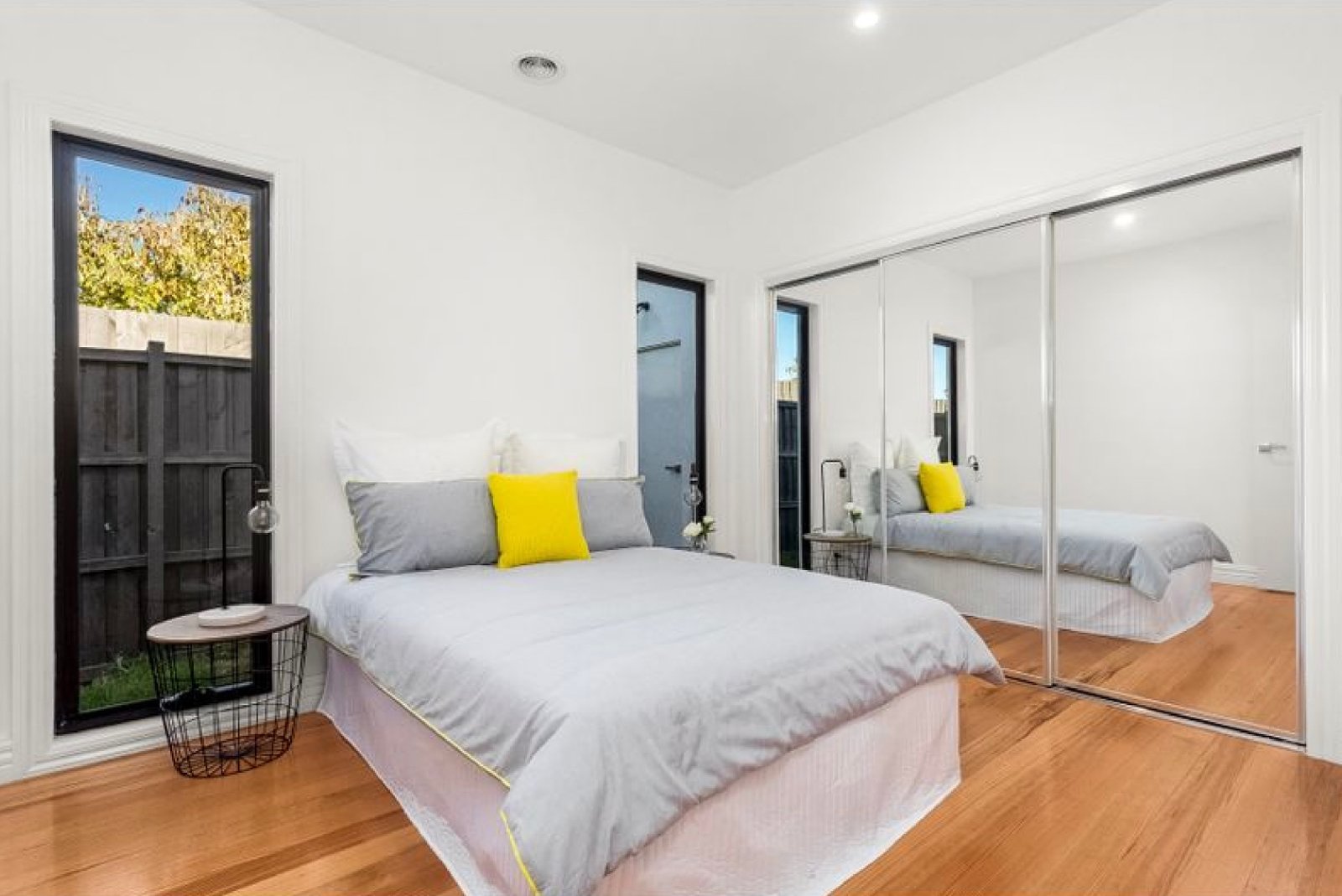 Gallery: 4/7 Prentice Street