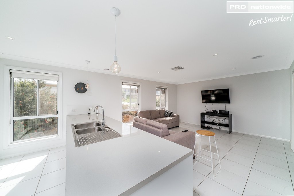 47 Rainbow Drive ESTELLA 3