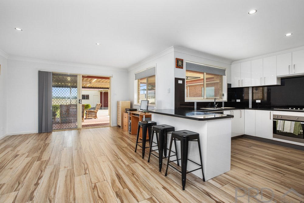 47 Richard Road RUTHERFORD 8