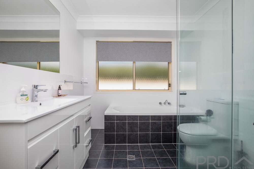 47 Richard Road RUTHERFORD 17