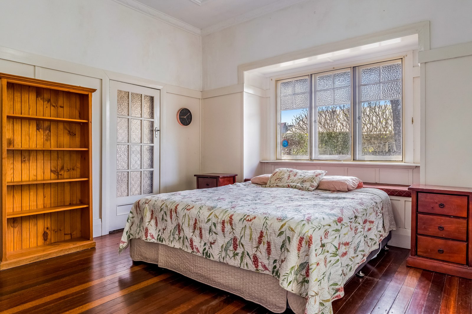 47 Richmond Street CASINO 8