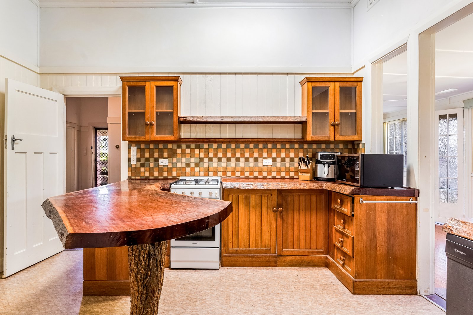 47 Richmond Street CASINO 9