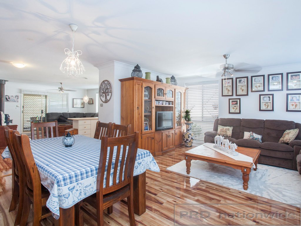 47 Royal Oak Avenue THORNTON 3