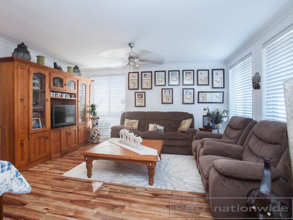 47 Royal Oak Avenue THORNTON 4