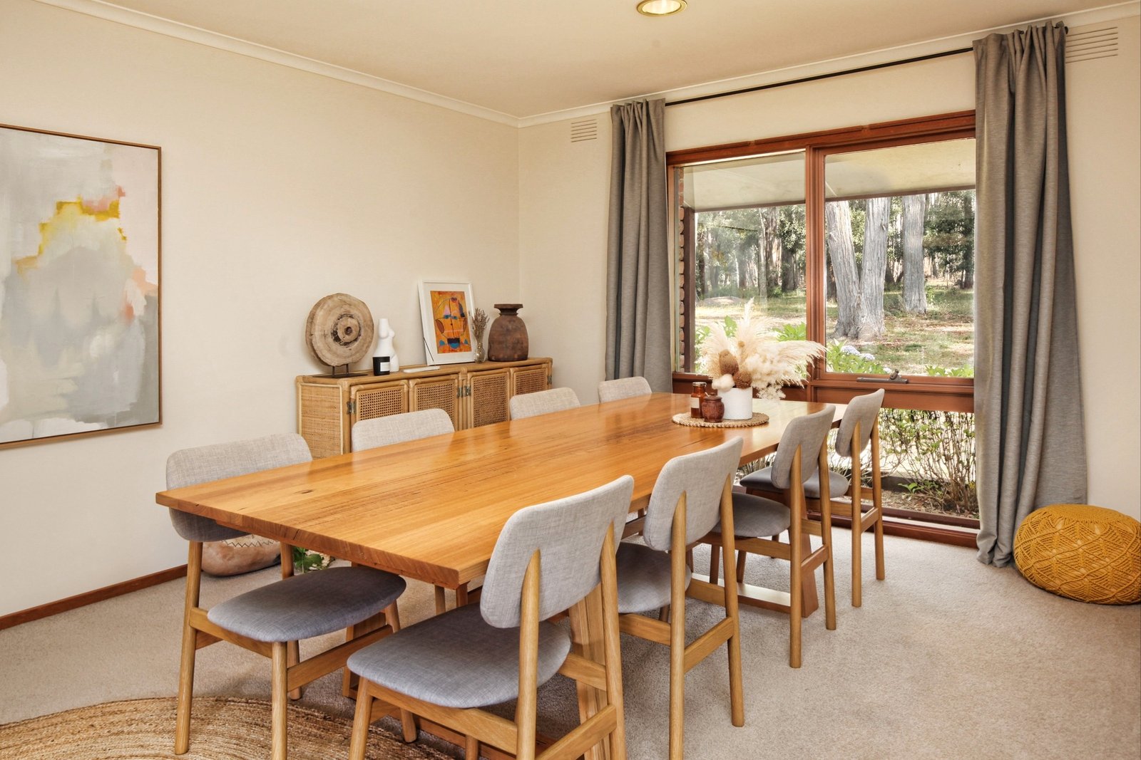 Real Estate and Property in 47 Royle Court, Woodend, VIC